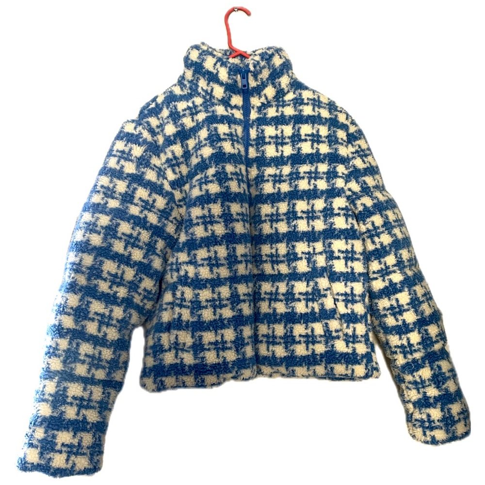 ASOS DESIGN borg puffer jacket in blue dogtooth print